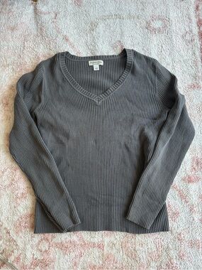 St. John’s Bay Classic Sweater grey v neck